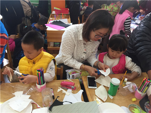 仁和中心幼儿园向家长开放半日活动.jpg